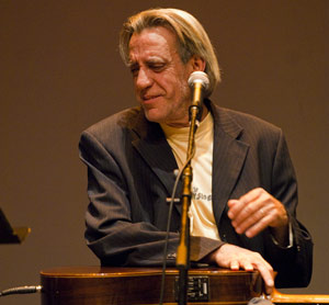 Luis Pastor